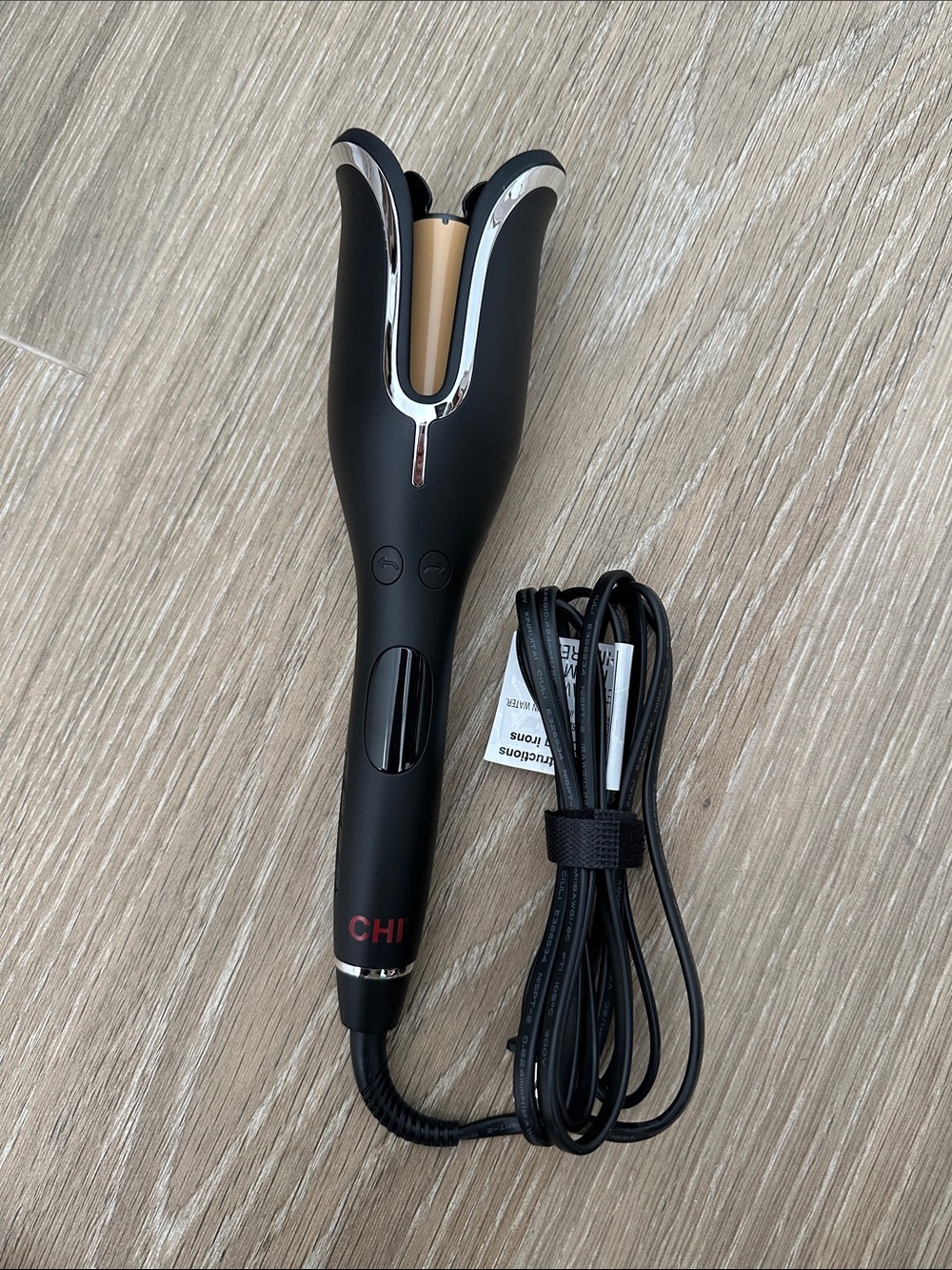 CHI Black Automatic Hair Curler — Effortless Salon Curls. Like new.